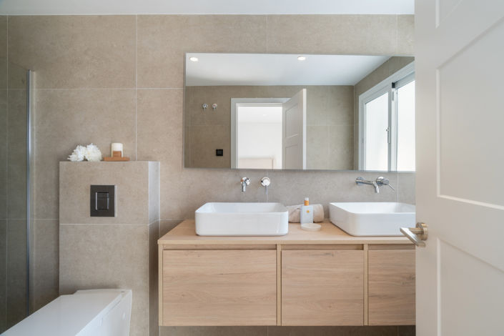 Image No.7-4 Bed Townhouse for sale