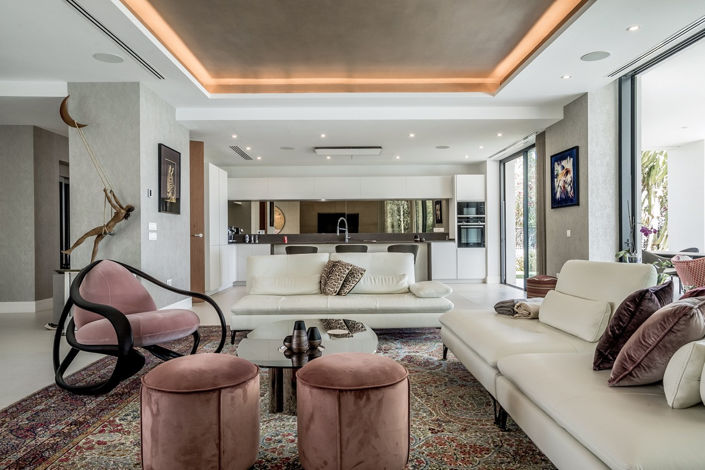 Image No.2-5 Bed Villa for sale