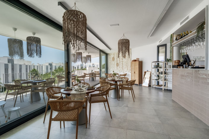 Image No.17-3 Bed Property for sale