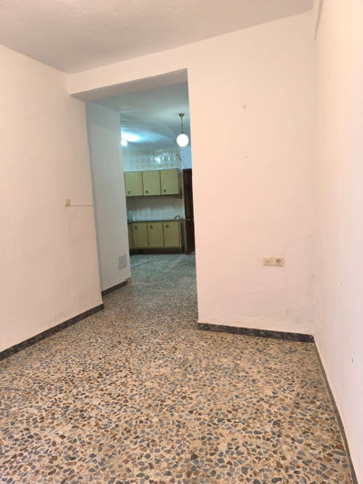 Image No.20-3 Bed Townhouse for sale