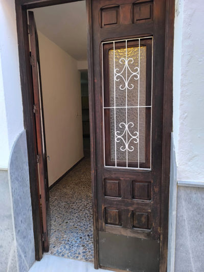 Image No.22-3 Bed Townhouse for sale