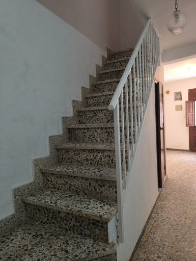 Image No.6-3 Bed Townhouse for sale