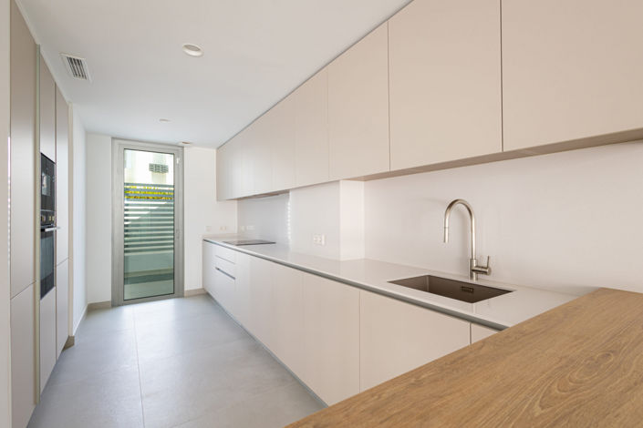 Image No.4-3 Bed Townhouse for sale