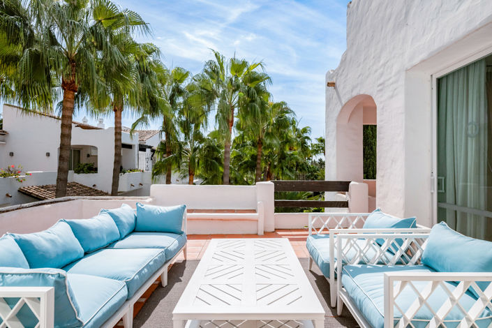 Image No.1-3 Bed Property for sale