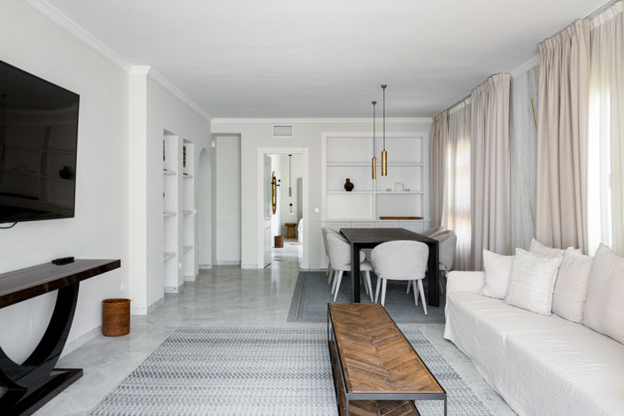 Image No.3-3 Bed Property for sale