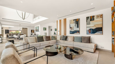 b98le8d7m9k3degpefzhs0lif8u4xzvzhwxtmggyekxx9