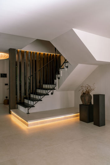 Image No.7-5 Bed Villa for sale