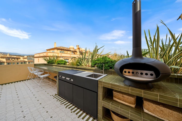 Image No.23-2 Bed Property for sale