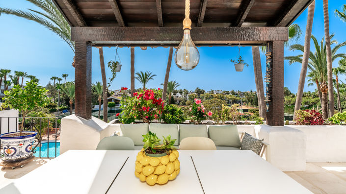 Image No.11-3 Bed Property for sale