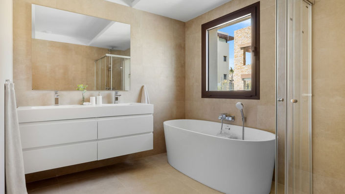 Image No.17-4 Bed Villa for sale