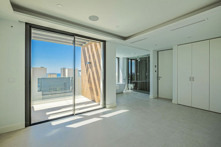 Image No.21-3 Bed Villa for sale