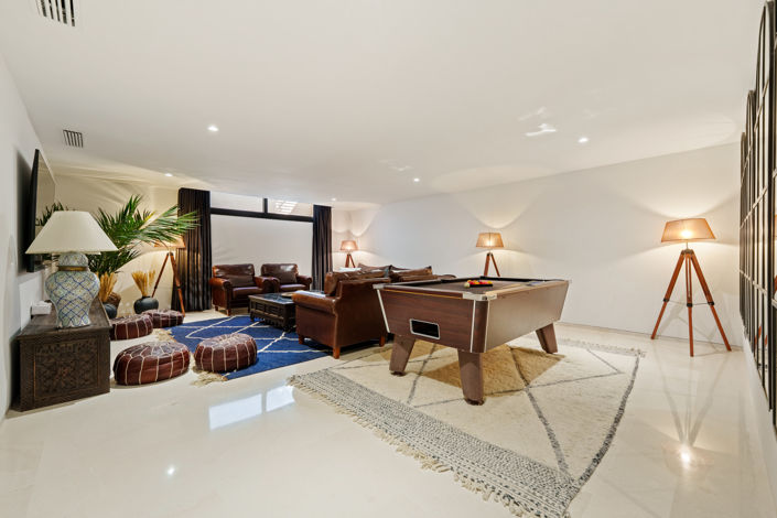 Image No.18-6 Bed Villa for sale