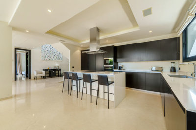 b98le8d7m9k3degpefzhs0lif8u4xzvzhwxtmggyekxx9