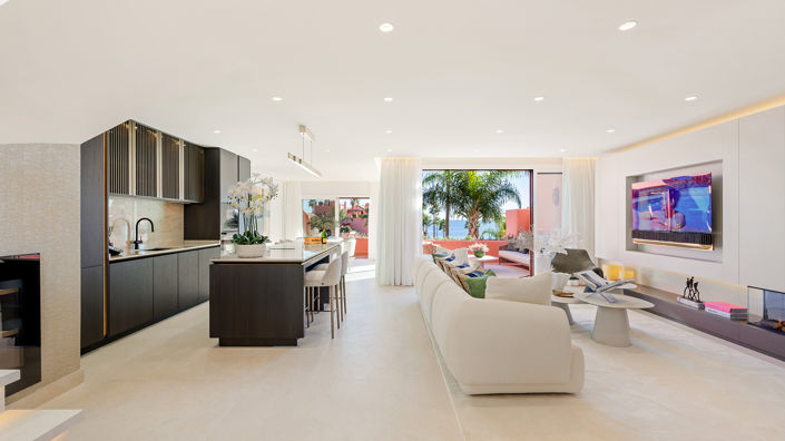 Image No.5-3 Bed Property for sale