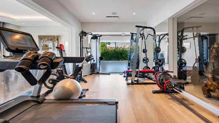 Image No.20-5 Bed Villa for sale