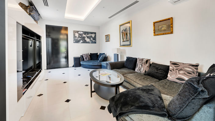 Image No.22-5 Bed Villa for sale