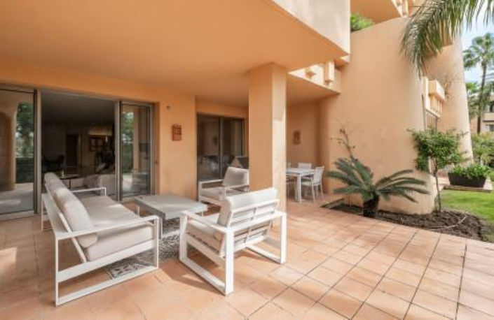 Image No.1-2 Bed Property for sale