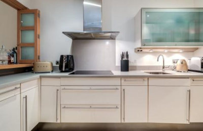 b98le8d7m9k3degpefzhs0lif8u4xzvzhwxtmggyekxx9