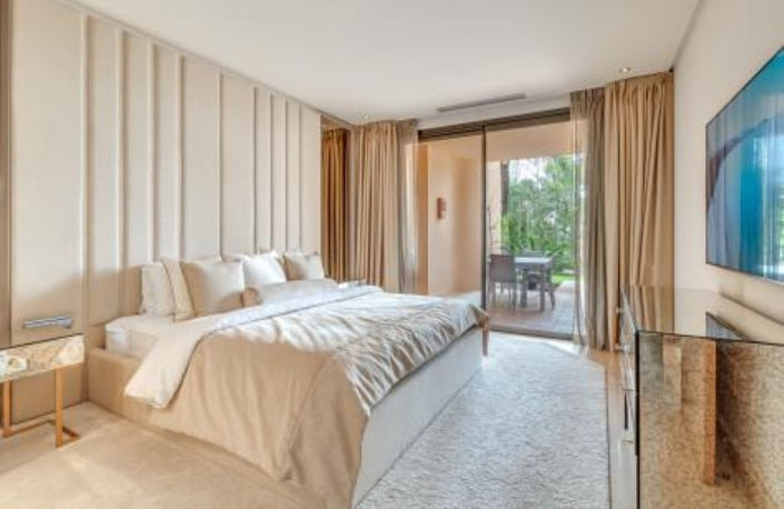 Image No.8-2 Bed Property for sale