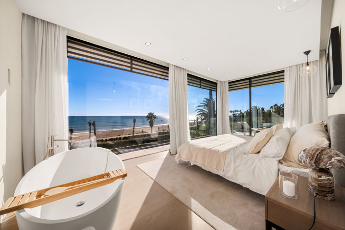 Image No.9-Villa de 5 chambres à vendre à Estepona