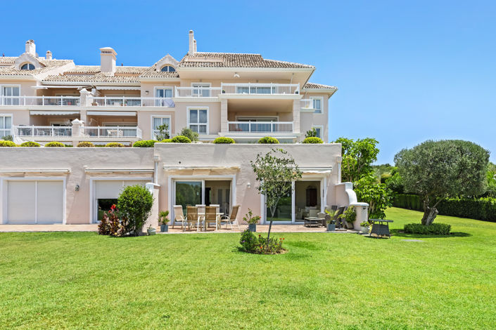 Image No.13-1 Bed Property for sale