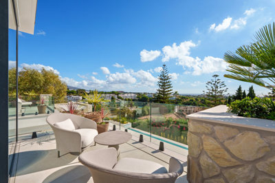 b98le8d7m9k3degpefzhs0lif8u4xzvzhwxtmggyekxx9