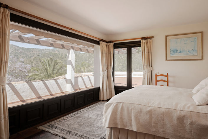 Image No.10-6 Bed Finca for sale