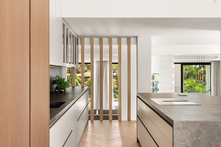 Image No.7-6 Bed Villa for sale