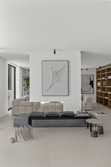 Image No.4-4 Bed Villa for sale