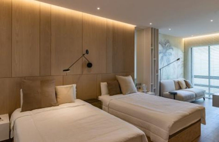 Image No.16-4 Bed Townhouse for sale