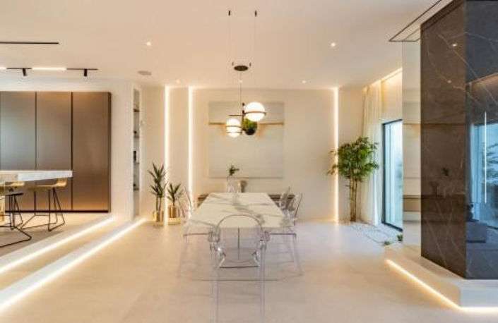 Image No.7-4 Bed Townhouse for sale