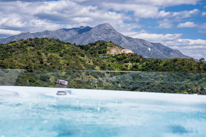 Image No.24-3 Bed Property for sale