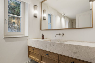 b98le8d7m9k3degpefzhs0lif8u4xzvzhwxtmggyekxx9