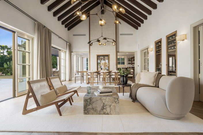 Image No.2-6 Bed Villa for sale