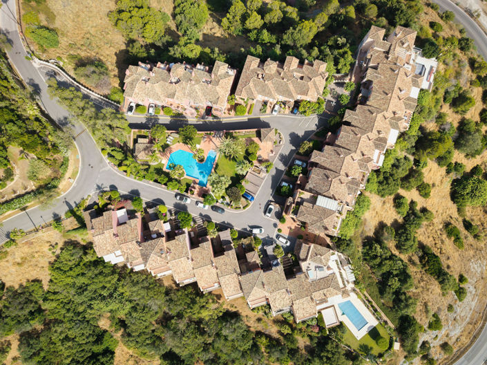 Image No.21-2 Bed Property for sale