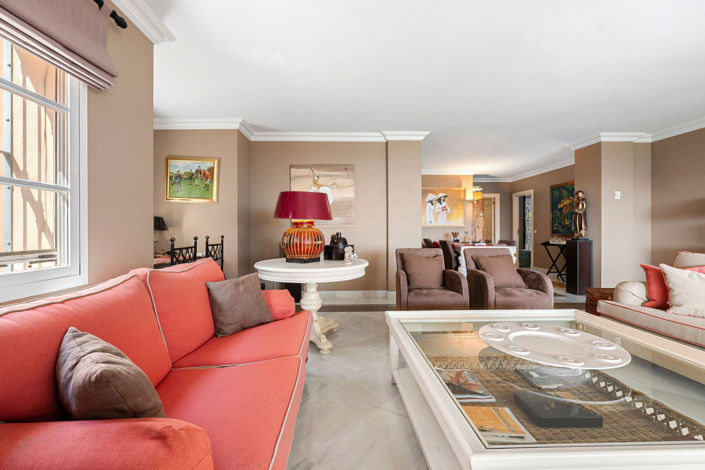 Image No.3-2 Bed Property for sale