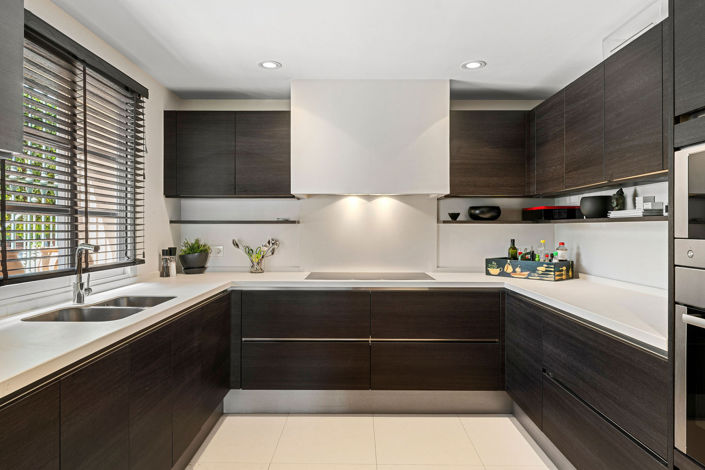 Image No.5-2 Bed Property for sale