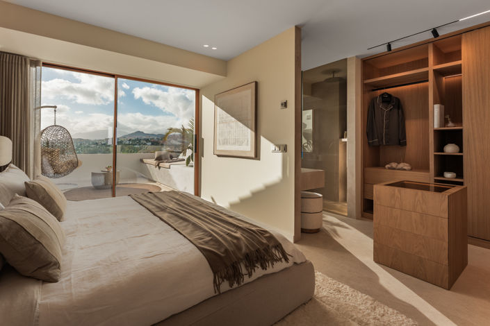 Image No.8-4 Bed Townhouse for sale