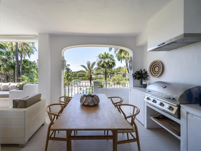 Image No.23-3 Bed Property for sale