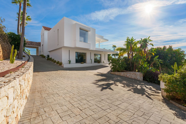 Image No.43-9 Bed Villa for sale