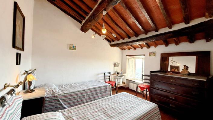 Image No.37-3 Bed Village House for sale