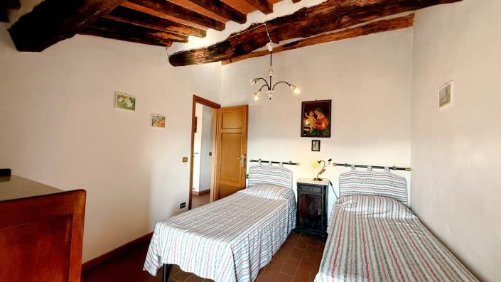 Image No.39-3 Bed Village House for sale