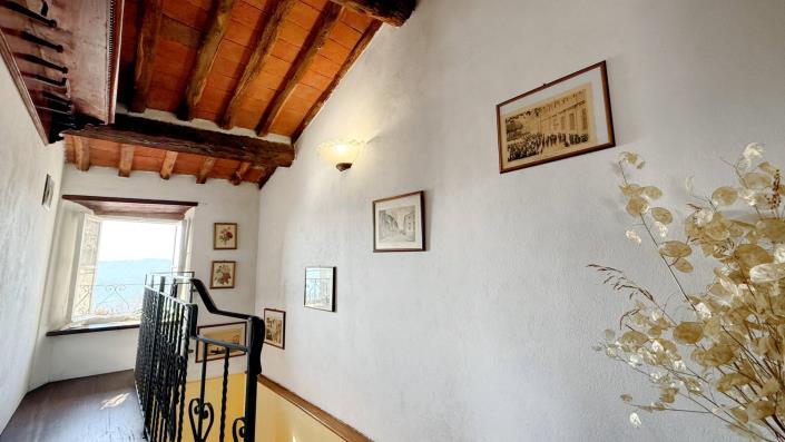 Image No.44-3 Bed Village House for sale