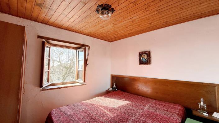 Image No.53-3 Bed Village House for sale