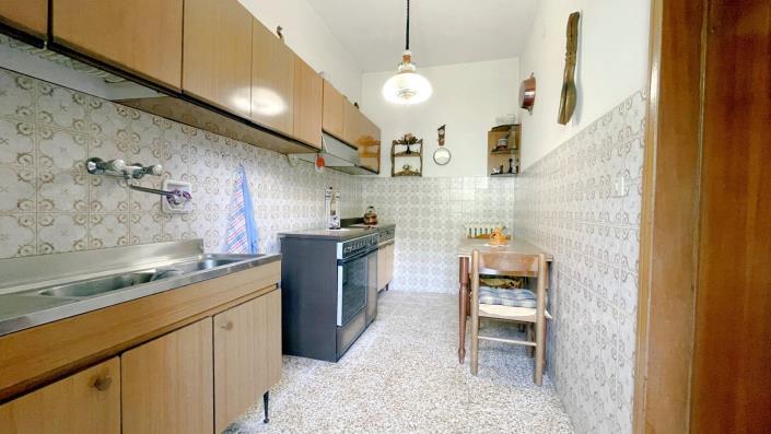 Image No.30-4 Bed Country House for sale