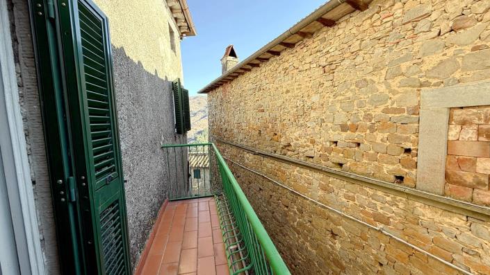 Image No.32-Maison de village de 3 chambres à vendre à Bagni di Lucca