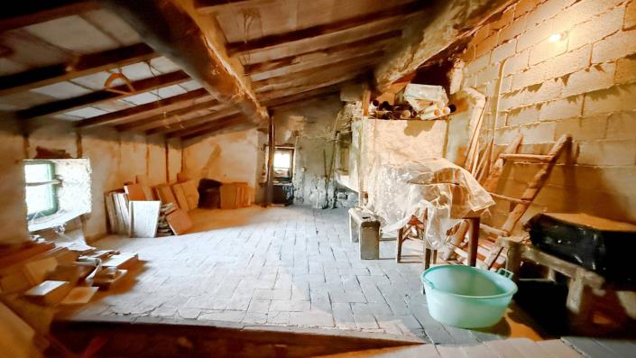 Image No.36-Maison de village de 3 chambres à vendre à Bagni di Lucca