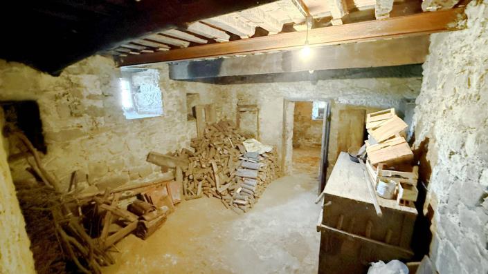 Image No.38-Maison de village de 3 chambres à vendre à Bagni di Lucca