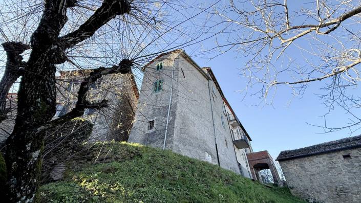 Image No.47-Maison de village de 3 chambres à vendre à Bagni di Lucca