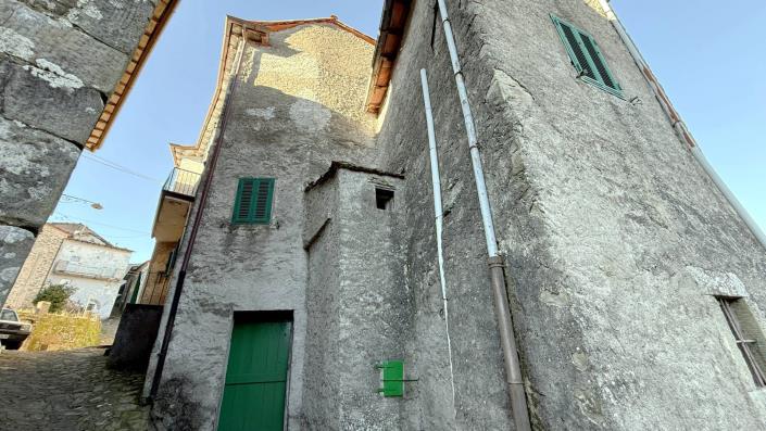 Image No.49-Maison de village de 3 chambres à vendre à Bagni di Lucca